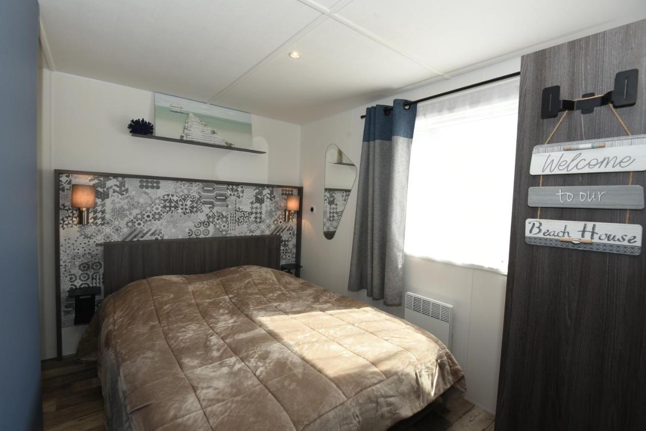 Mobil Home Vue Sur Mer - Racine 03 Saint-Raphaël 外观 照片