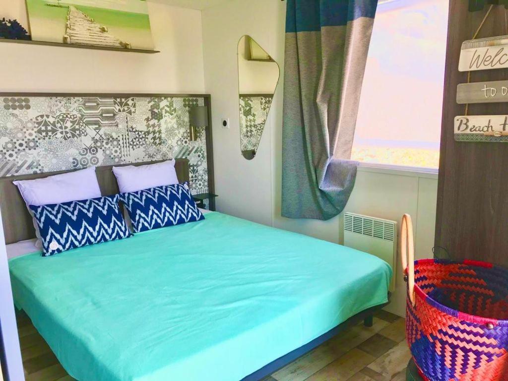 Mobil Home Vue Sur Mer - Racine 03 Saint-Raphaël 外观 照片