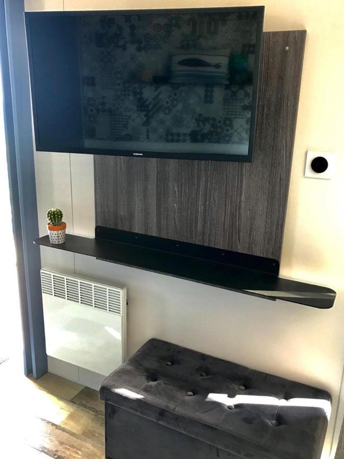 Mobil Home Vue Sur Mer - Racine 03 Saint-Raphaël 外观 照片
